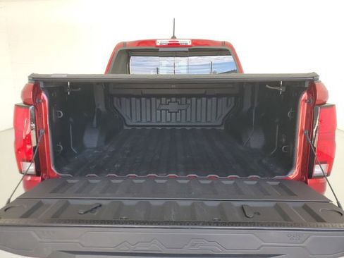 Used 2025 Chevrolet Colorado ZR2 image 10