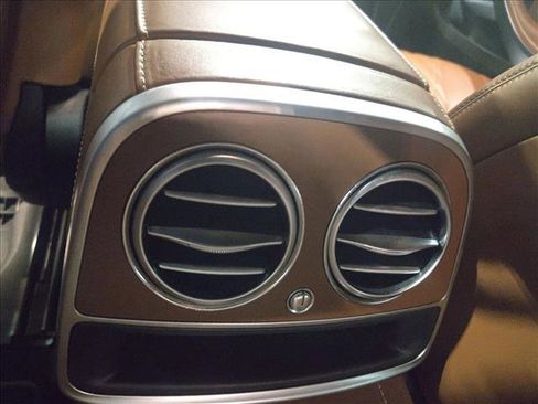 Used 2015 Mercedes-Benz S 550 4MATIC Coupe image 15