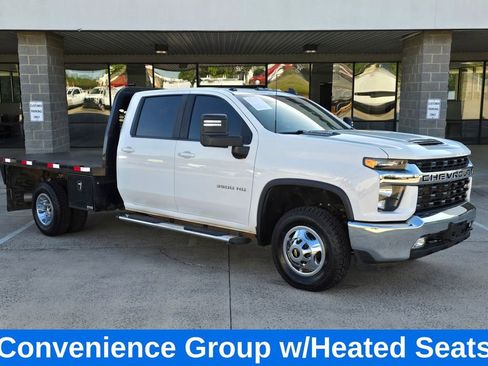 Used 2023 Chevrolet Silverado 3500 LT w/ Convenience Package AWD/4WD image 2