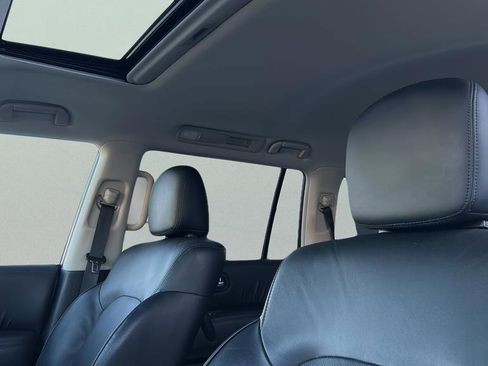 Used 2023 Nissan Armada SL w/ Captain's Chairs Package image 15