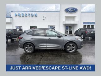 Used 2023 Ford Escape ST-Line w/ Tech Pack #1 AWD/4WD video 1