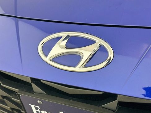 Used 2023 Hyundai Elantra SEL w/ Convenience Package FWD image 32