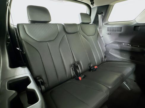 Used 2025 Hyundai Palisade SEL image 25