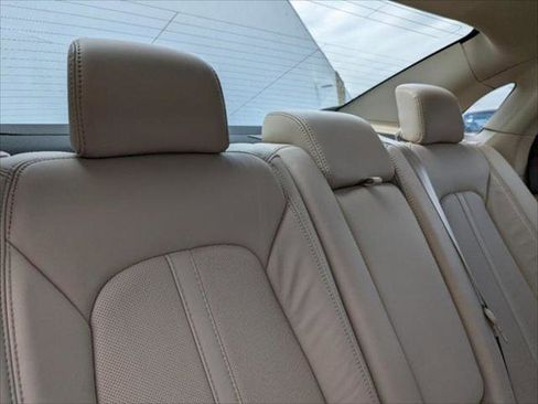 Used 2020 Lincoln MKZ Reserve w/ Elements Package FWD image 31