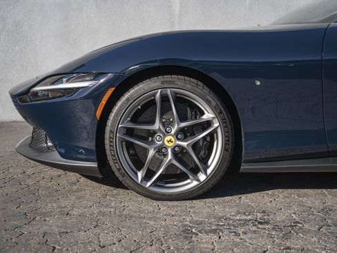 Certified 2024 Ferrari Roma Spider image 23