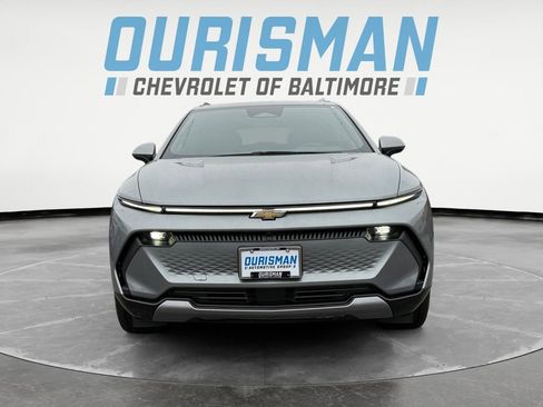 New 2026 Chevrolet Equinox EV LT image 8