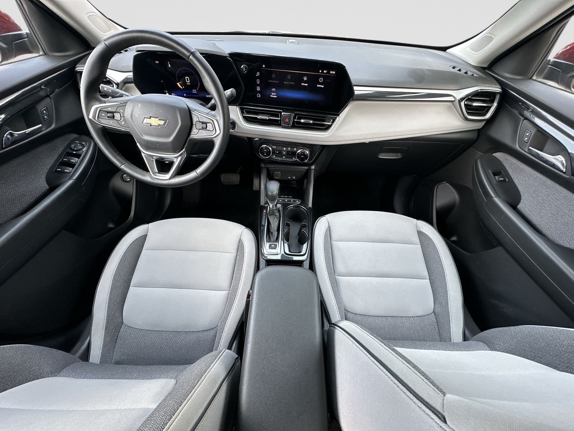 Used 2025 Chevrolet TrailBlazer LT w/ Convenience Package FWD image 20