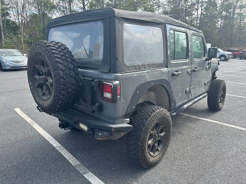 Used 2021 Jeep Wrangler Unlimited Sport AWD/4WD image 5