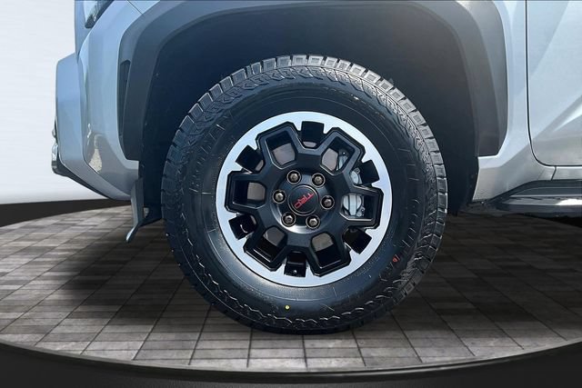 Used 2025 Toyota 4Runner TRD Off-Road AWD/4WD image 31