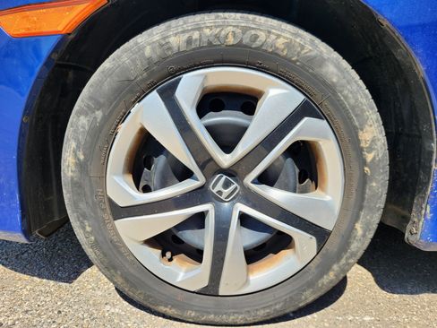 Used 2018 Honda Civic LX image 4