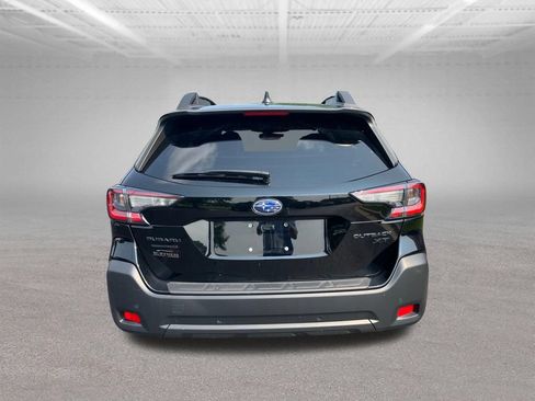 Used 2023 Subaru Outback Onyx Edition XT AWD/4WD image 12