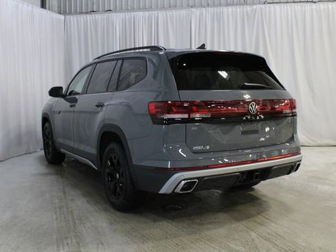 New 2026 Volkswagen Atlas Peak Edition AWD/4WD image 23