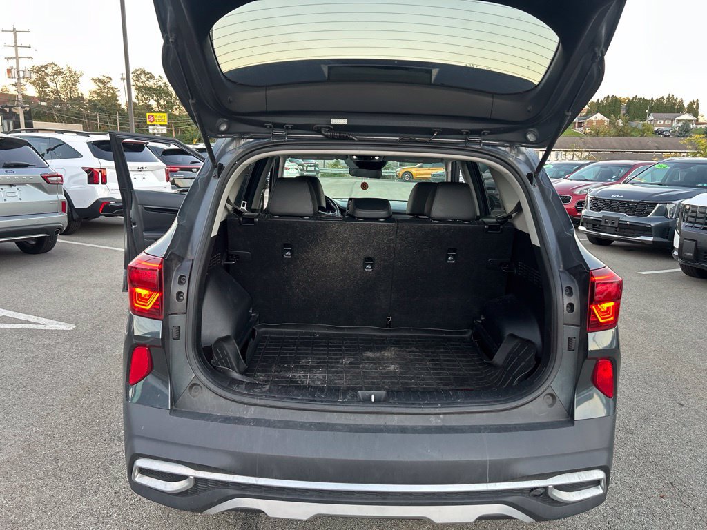Certified 2021 Kia Seltos EX AWD/4WD image 18