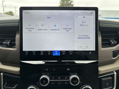 Used 2024 Ford Expedition Max Limited RWD image 27