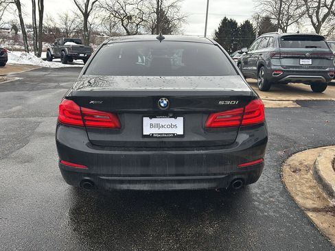 Used 2018 BMW 530i xDrive image 9