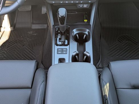 New 2026 Subaru Outback Touring image 20