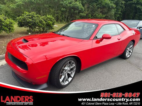 Used 2022 Dodge Challenger GT RWD image 1