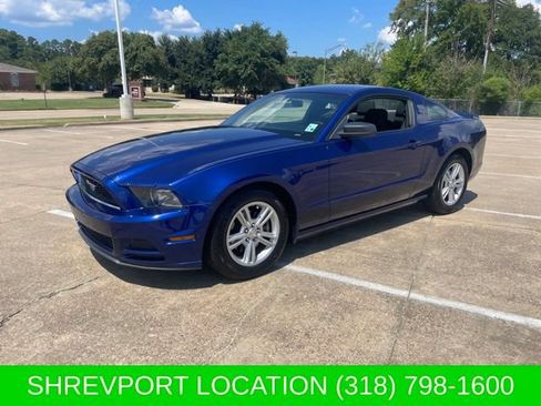 Used 2013 Ford Mustang Coupe RWD image 1