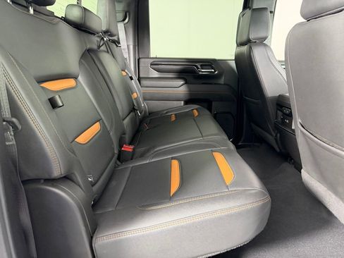 Used 2024 GMC Sierra 2500 AT4 w/ AT4 Preferred Package image 29