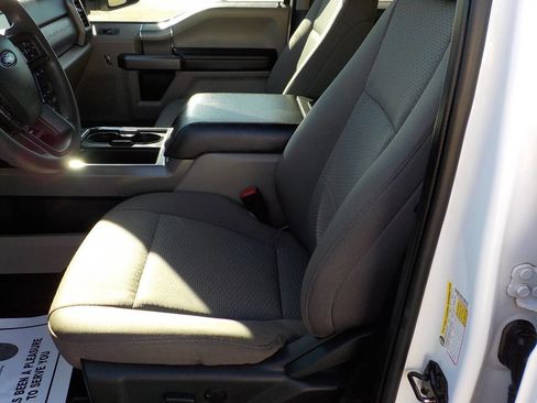 Used 2022 Ford F250 XLT w/ XLT Premium Package image 14