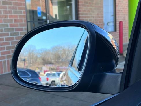 Used 2017 Volkswagen Tiguan Wolfsburg Edition image 27