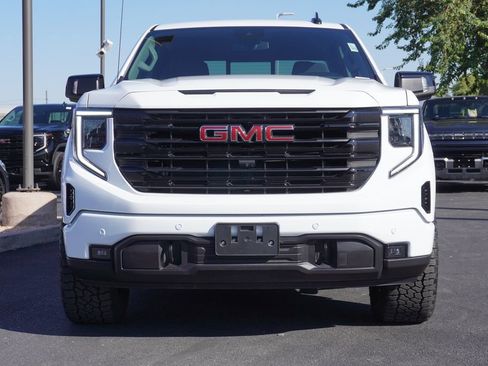 Certified 2025 GMC Sierra 1500 Elevation image 5