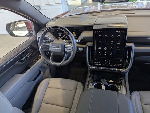 New 2026 GMC Yukon XL Elevation image 20