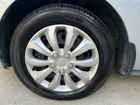 Used 2018 Mitsubishi Mirage ES image 26