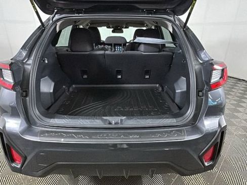 Used 2025 Subaru Crosstrek 2.0i Premium AWD/4WD image 28