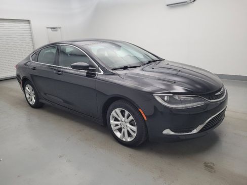 Used 2015 Chrysler 200 Limited FWD image 11
