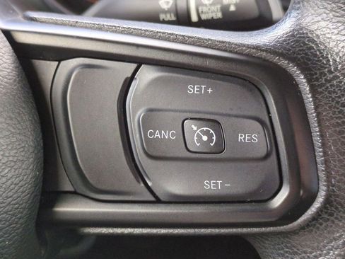 Used 2021 Jeep Wrangler Unlimited Sport image 23