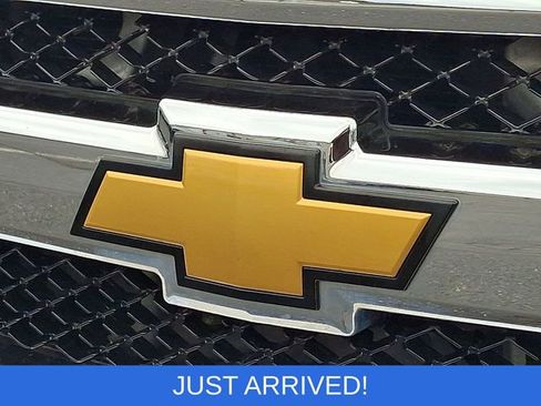 Used 2009 Chevrolet Silverado 1500 W/T AWD/4WD image 24