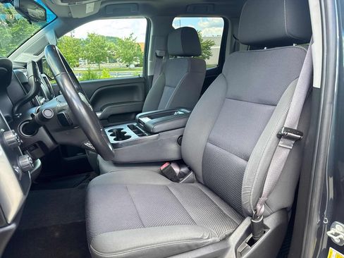 Used 2017 Chevrolet Silverado 1500 LT w/ All Star Edition AWD/4WD image 12