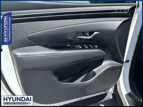 Certified 2024 Hyundai Tucson Limited FWD image 18