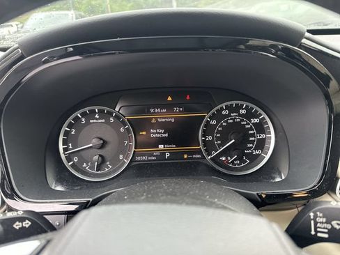 Used 2023 INFINITI QX60 Pure AWD/4WD image 12
