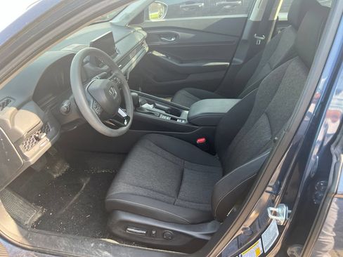 Used 2023 Honda Accord EX image 21