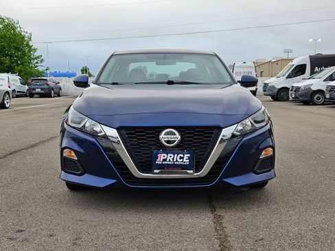 Used 2020 Nissan Altima 2.5 S image 2