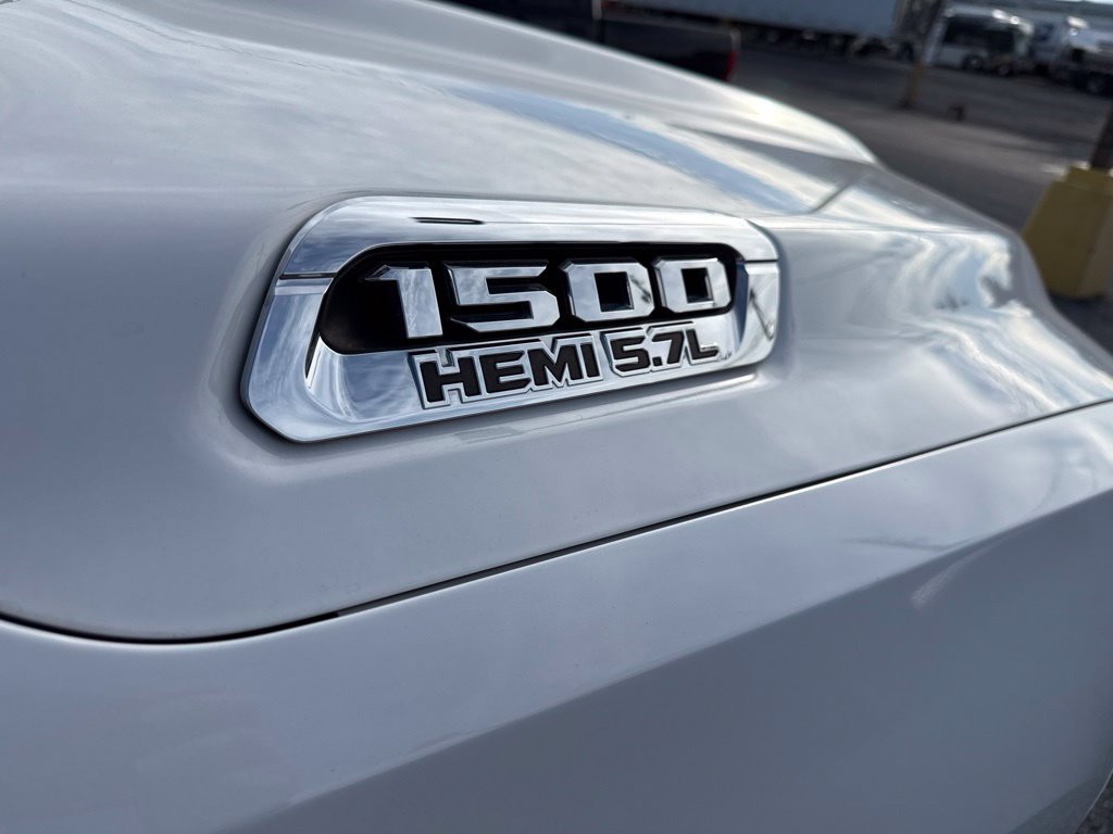 Used 2019 RAM 1500 Big Horn AWD/4WD image 10