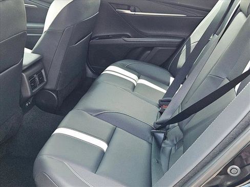 New 2025 Toyota Camry SE FWD image 14