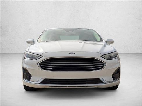 Used 2020 Ford Fusion SEL image 2