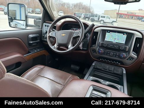 Used 2016 Chevrolet Silverado 2500 High Country w/ Duramax Plus Package image 94
