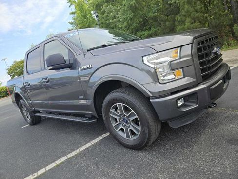 Used 2016 Ford F150 XLT w/ Equipment Group 302A Luxury AWD/4WD image 8