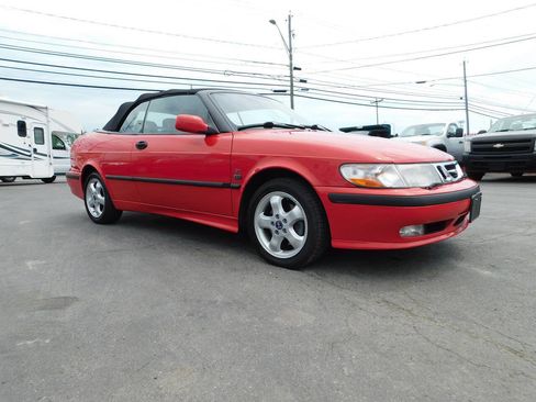 Used 2001 Saab 9-3 SE FWD image 1