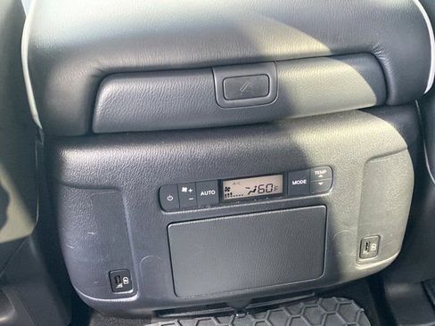 Used 2024 INFINITI QX80 Premium Select w/ Cargo Package AWD/4WD image 16