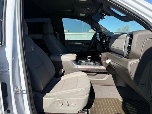 Used 2022 Chevrolet Silverado 1500 LTZ w/ LTZ Premium Texas Edition image 27