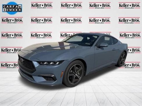 Certified 2025 Ford Mustang Coupe RWD image 3