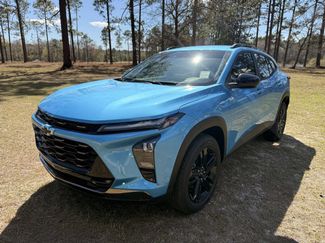 New 2026 Chevrolet Trax ACTIV w/ Driver Confidence Package FWD video 1