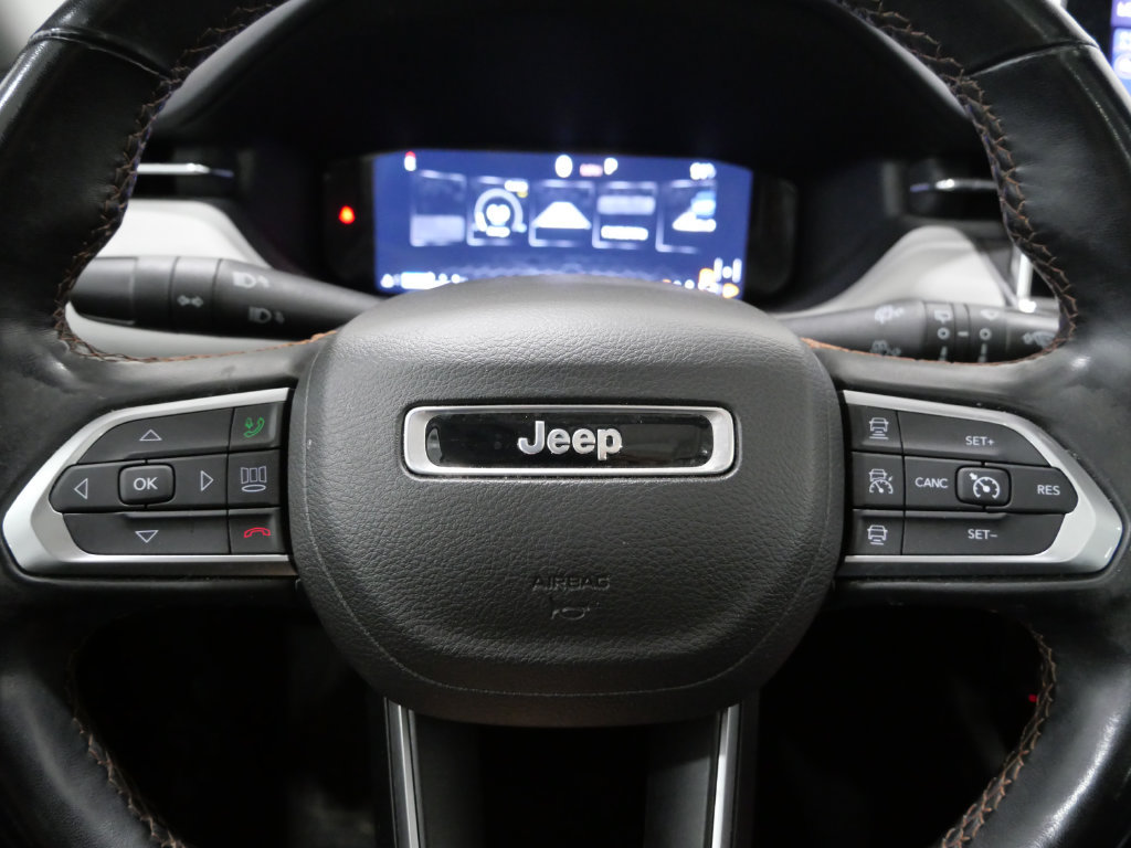 Used 2022 Jeep Compass Limited w/ Elite Group AWD/4WD image 17