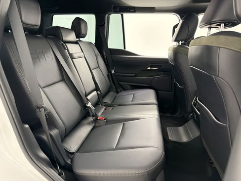 Certified 2025 Lexus GX 550 AWD/4WD image 33