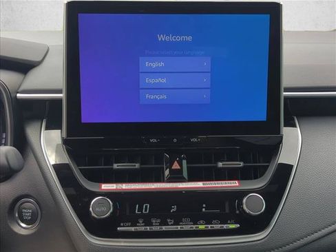 Used 2025 Toyota Corolla XSE FWD image 13